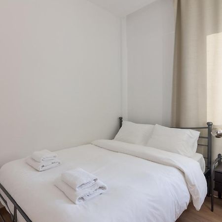 Central & Cozy 1 Bedroom Apartment Athena Bagian luar foto