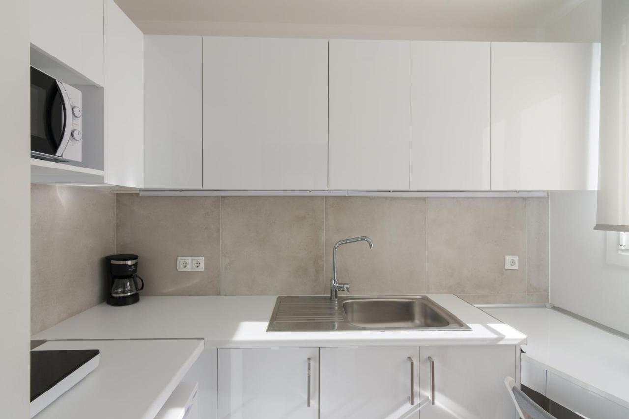 Central & Cozy 1 Bedroom Apartment Athena Bagian luar foto